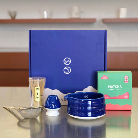 Premium Matcha Starter Kit – 10 Sachets, Traditional Bowl, Chasen, Scoop & Sieve